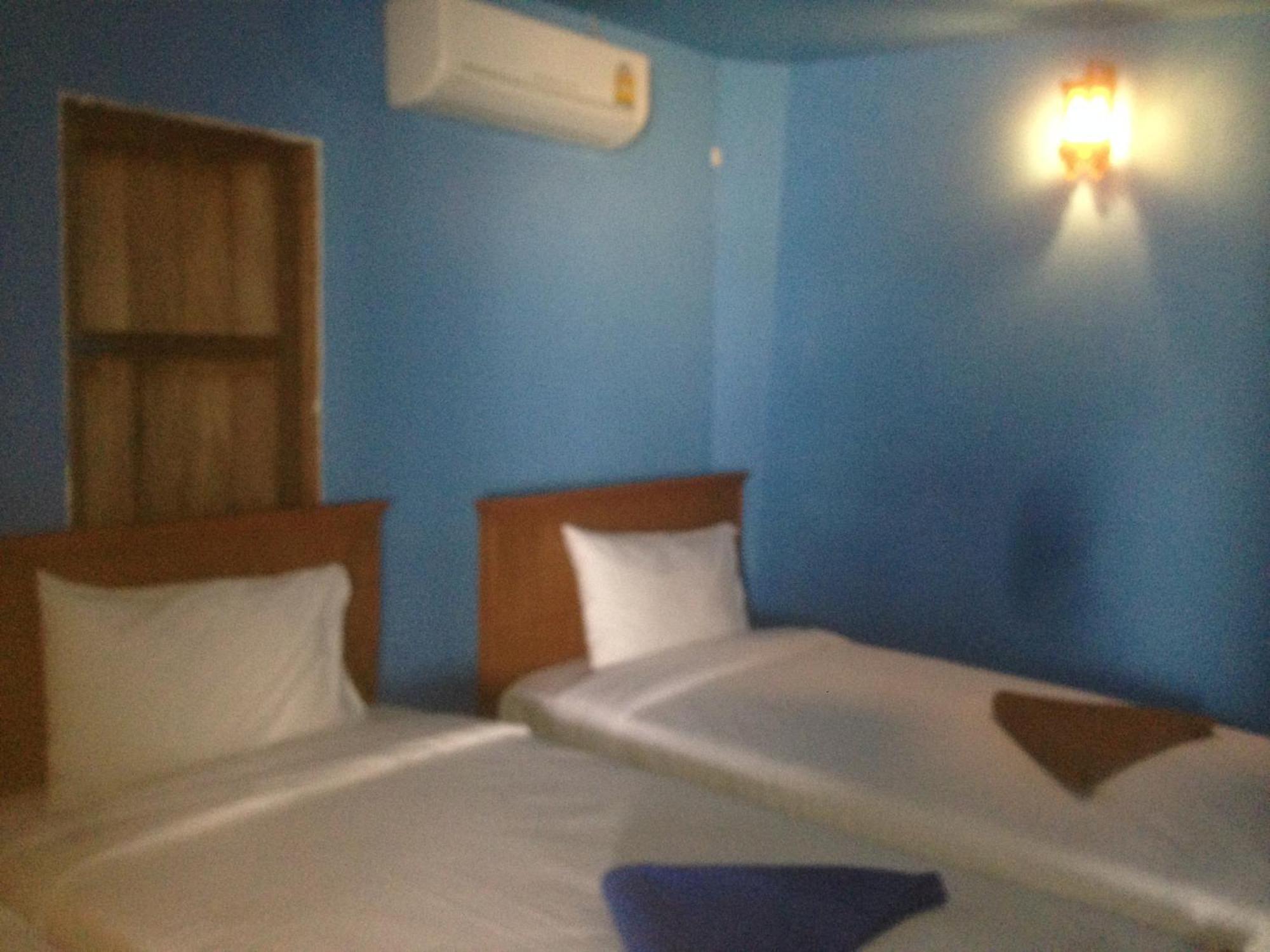 The Lazy Bar Guest House Ao Nang Extérieur photo